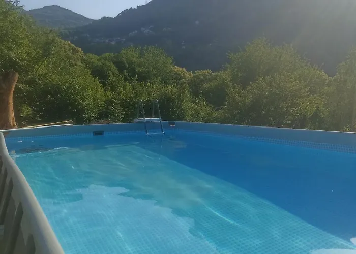 Miele Chalé Argegno
