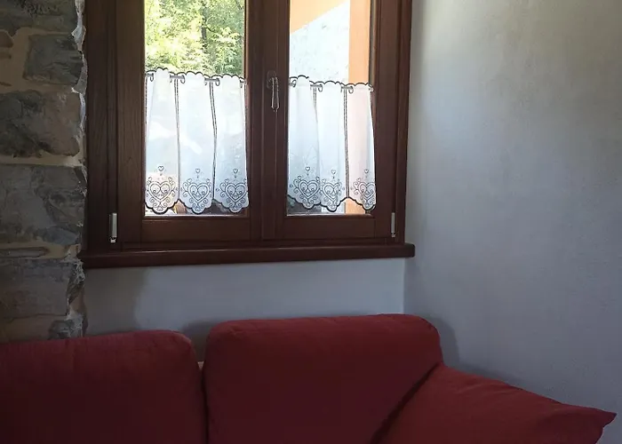 Miele Chalé Argegno